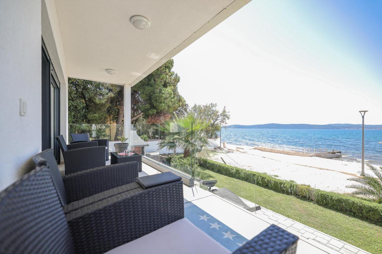 Paradise On The Beach Apartments Bibinje Exterior foto